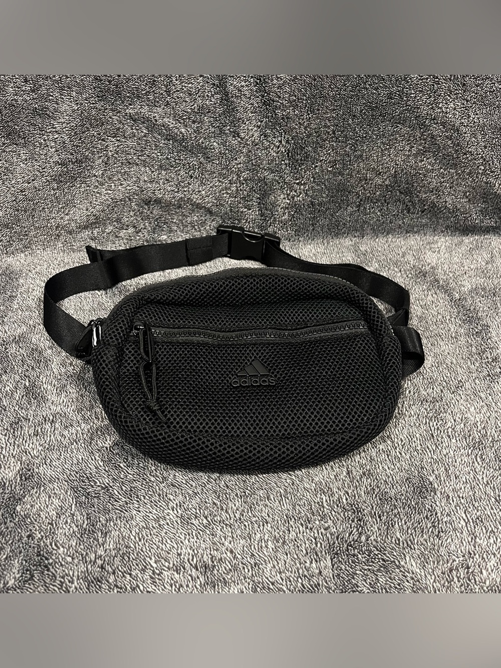 Adidas Airmesh Waist Pack in black unisex